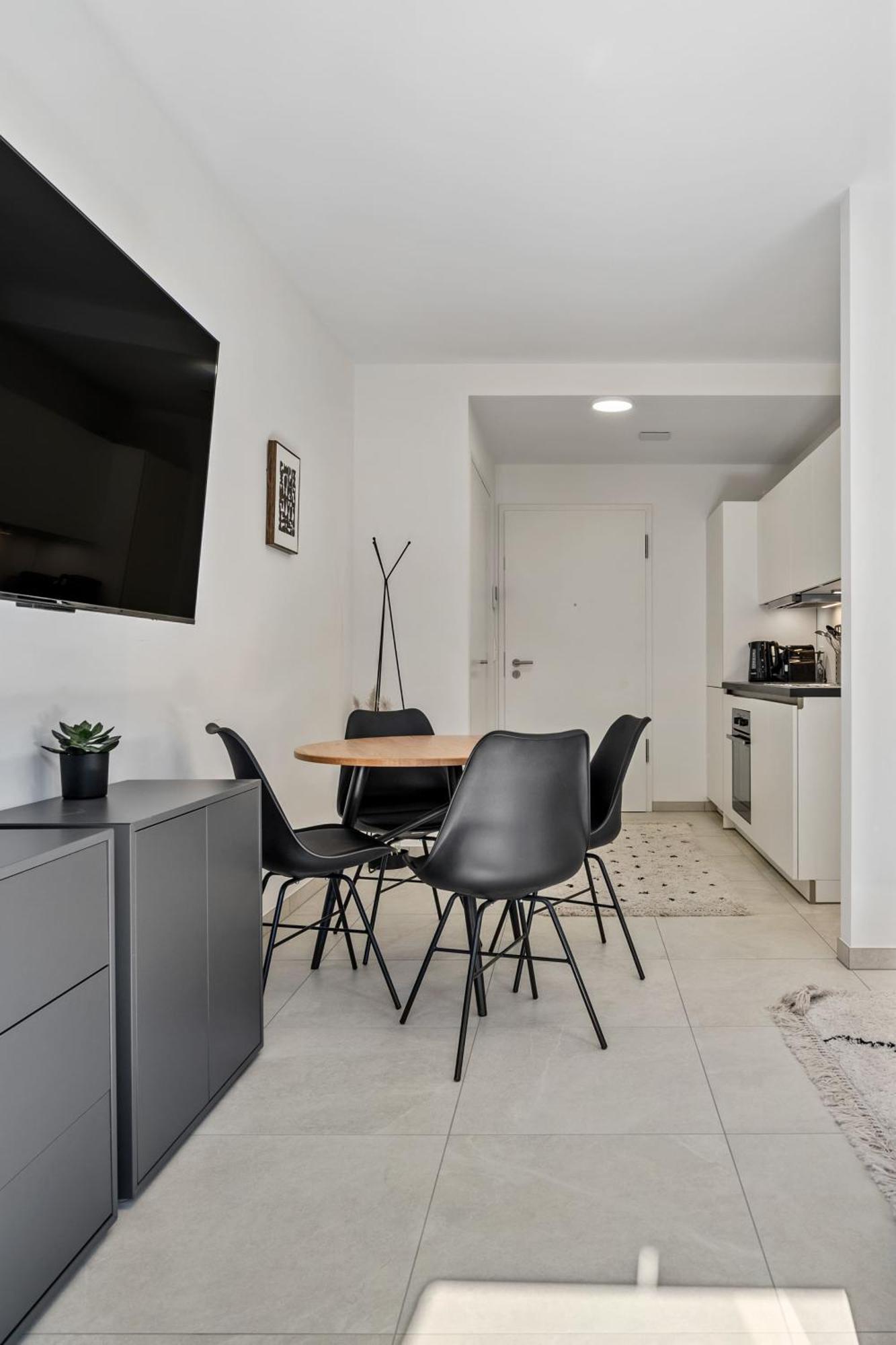 Classy Studio Next To Belval Shopping Plaza Esch an der Alzette Exterior foto